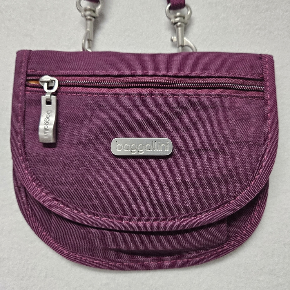 BAGGALLINI Tenee Crossbody Convertible Bag Hipster Shoulder Purse Mulberry NWT